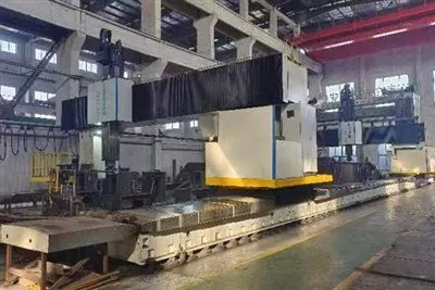 پلیٹ لائنر پہنیں۔